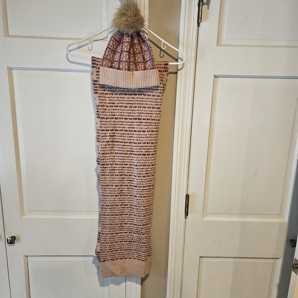 INC International Concepts Pink and Brown Knit Scarf And Hat Set - Picture 2 of 2